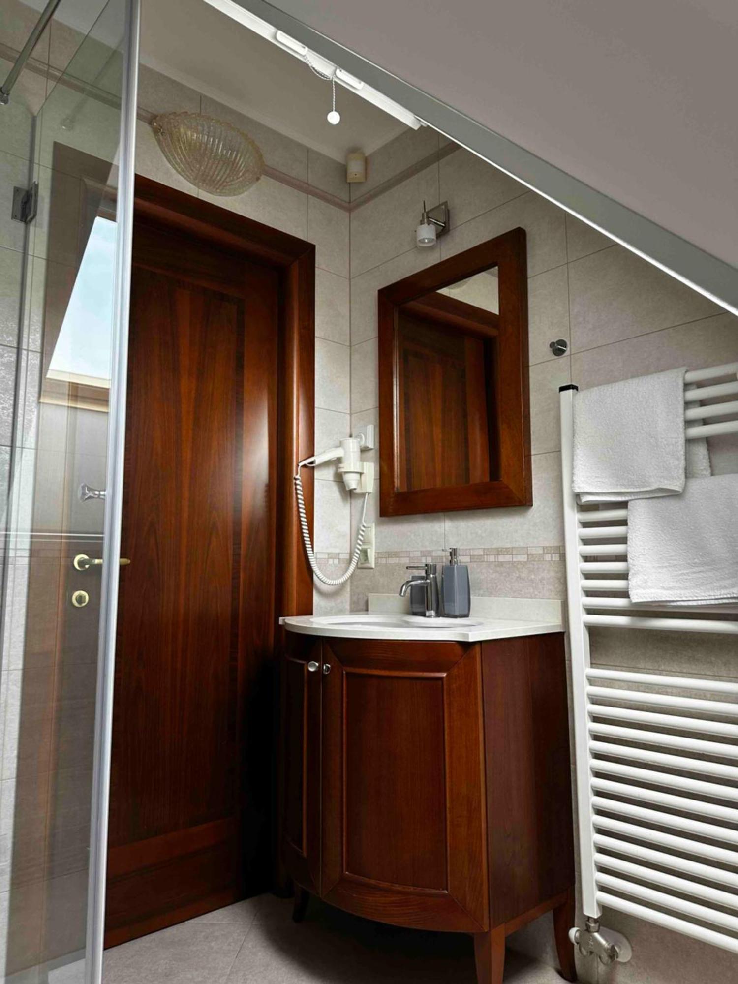 Szent Gyoergy Villa Apartmanhaz Héviz Zewnętrze zdjęcie